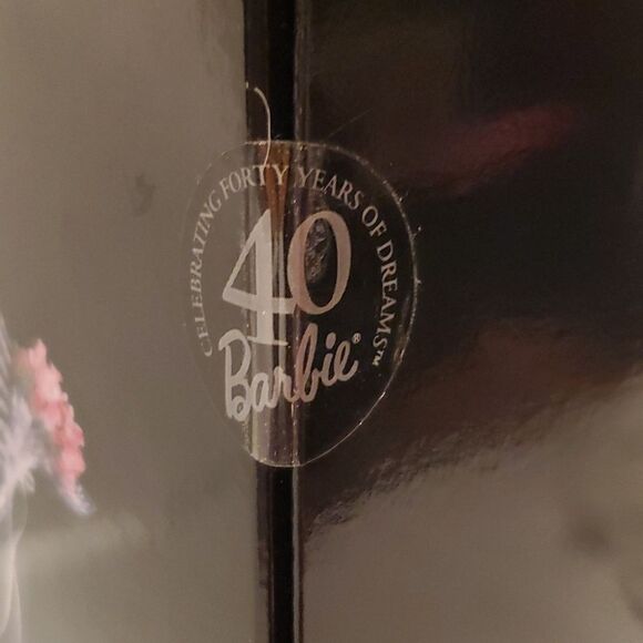 BARBIE 40TH ANNIVERSARY! GREAT COND! - Picture 10 of 11